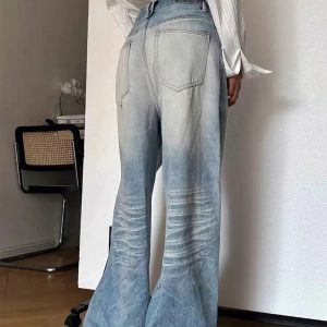 Distressed Light-Wash Wide-Leg Jeans for Y2K Grunge Summer Outfits