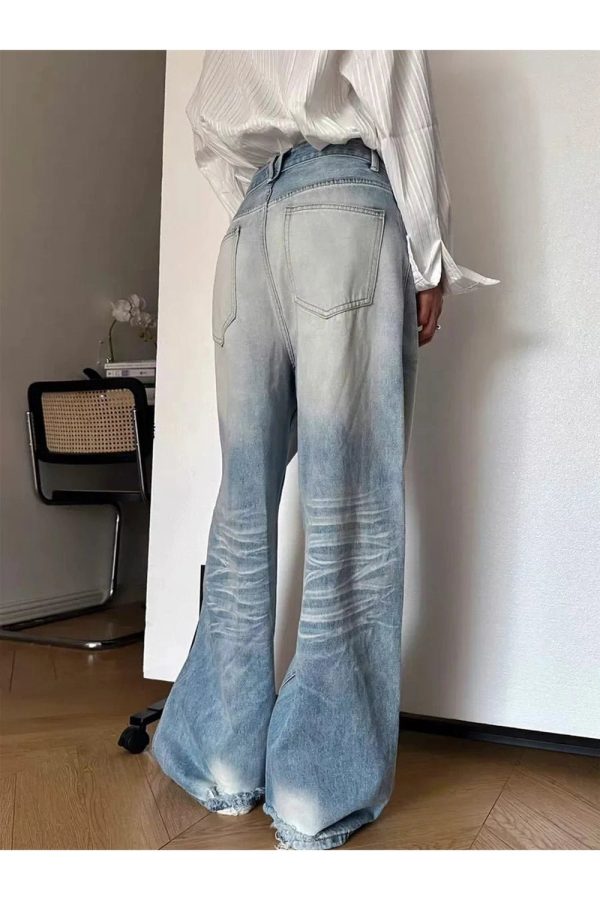 Distressed Light-Wash Wide-Leg Jeans for Y2K Grunge Summer Outfits