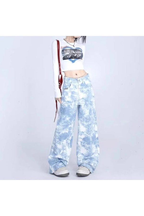 Sky Wash Y2K Wide-Leg Jeans: Retro 90s Grunge Summer Outfit Essential