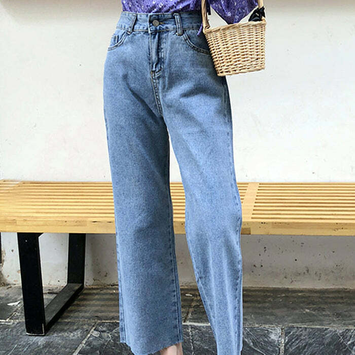 Trendy Y2K Crop Jeans for Summer: Retro 90s Fashion Essential