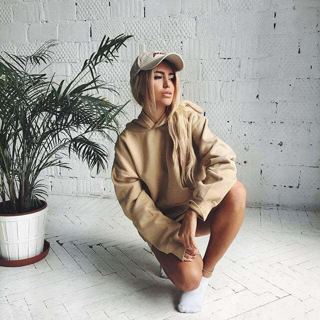 Trendy Y2K Nude Hoodie for Summer: Perfect for Grunge & 90s Outfits