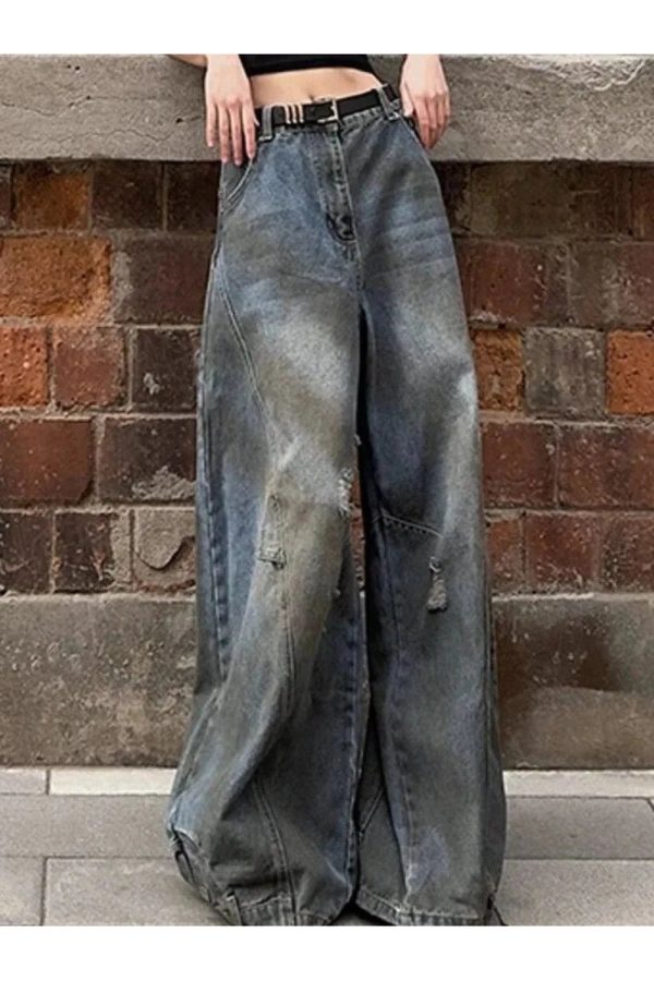 Y2K Grunge Wide-Leg Jeans for a Retro Summer Vibe and Urban Edge