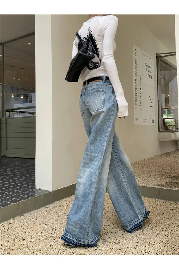 Y2K High-Waisted Wide-Leg Jeans for Retro Summer Outfits and Grunge Style