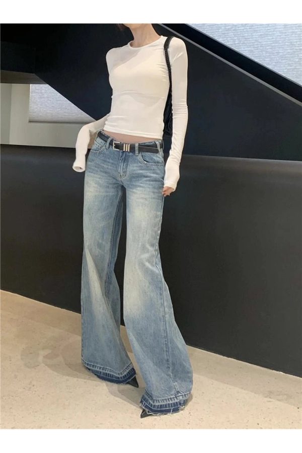 Y2K High-Waisted Wide-Leg Jeans for Retro Summer Outfits and Grunge Style