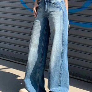 Y2K Light Wash Wide-Leg Denim: Retro 90s Grunge Summer Outfit