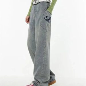 Y2K Loose Fit Logo Jeans: Retro 90s Grunge Style for Effortless Chic